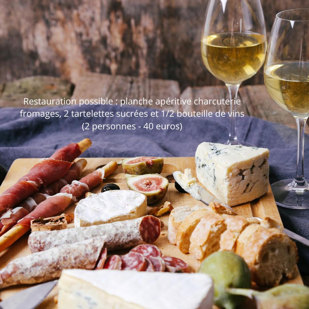 Chez Berenice Et Clement Miraumont 外观 照片
